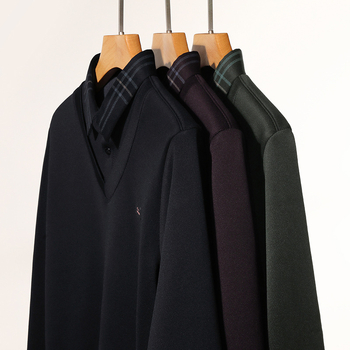 Πλεκτό πόλο για χειμώνα με φλις επένδυση και γιακά, μακριές μανίκες, χαλαρή γραμμή, πολυεστερική ίνα