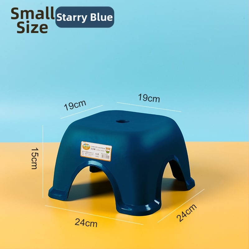 Plastová malá stolička do domácnosti, protišmyková do kúpeľne a na toaletu, materiál PP