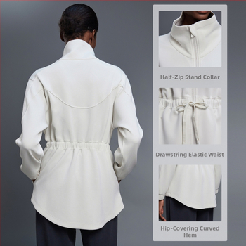 Moteriška sportinė vidutinio ilgio striukė su stoviu kaklu ir juosmens raišteliu, be pamušalo, rudens sezonui