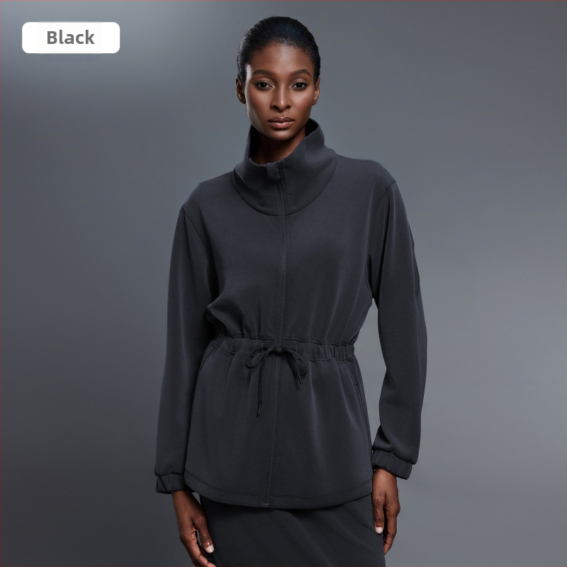 Moteriška sportinė vidutinio ilgio striukė su stoviu kaklu ir juosmens raišteliu, be pamušalo, rudens sezonui