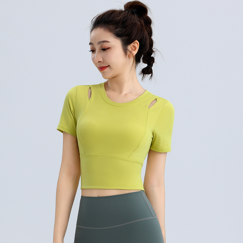 Ženska sportska majica s ugrađenom grudnom košarom, tkanina od najlona i spandeksa (23,2% Spandex, 76,8% Nylon), uski kroj, ljeto 2024, za trčanje, fitness i vožnju bicikla