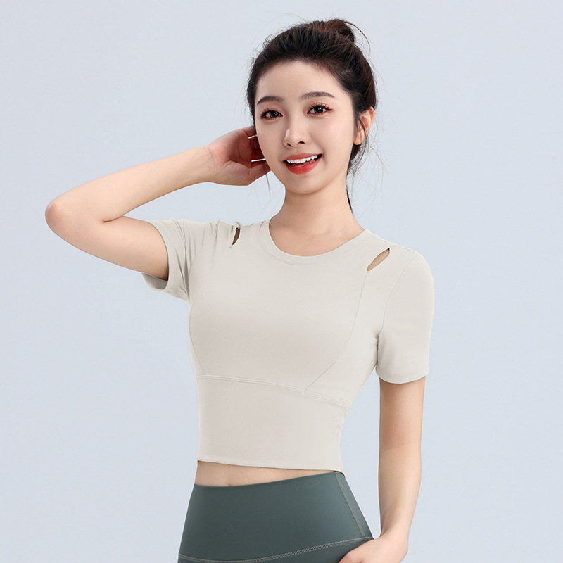 Ženska sportska majica s ugrađenom grudnom košarom, tkanina od najlona i spandeksa (23,2% Spandex, 76,8% Nylon), uski kroj, ljeto 2024, za trčanje, fitness i vožnju bicikla