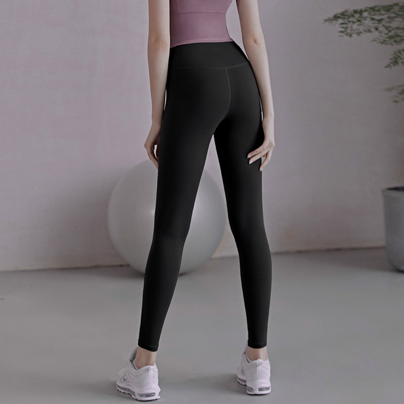 Ženski ljetni fitness set — top s kratkim rukavima i hlače za jogu, brzo sušenje, poliester/spandeks smjesa 93,3%/6,7%, za trčanje, pilates i trening