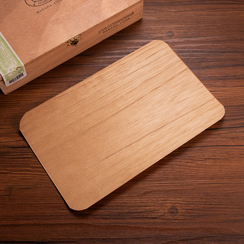 Кутия за пури – пластмасова, против насекоми и влага, Cigarloong, стил Светъл лукс