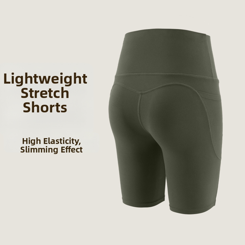 Plus dydžio moterų sportinių liemenėlė ir šortų komplektas (be rankovių; medžiaga: nailonas/spandeksas 78/22; įdėta krūties pagalvėlė)