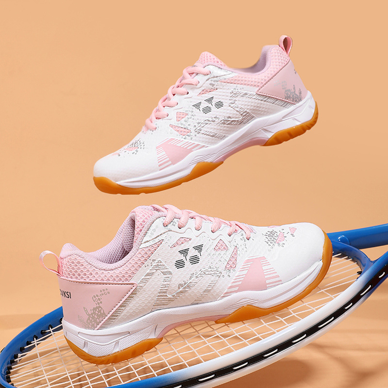 Badmintono bateliai su atsparia guma pado, kvėpuojanti vidinė medžiaga iš tinklo, viršus iš super pluošto + audinio, EVA + guma padas, žemas viršus