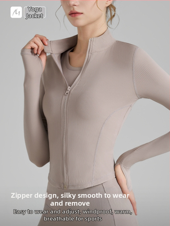 Moterų jogos švarkas su ilgomis rankovėmis, klubų ilgio, poliamido-spandekso audinys, sudėtis 75% nailonas, 25% spandeksas, didelis elastingumas