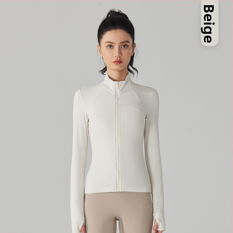 Moteriška striukė su fleece pamušalu, nailono-velūro išorė, aukštas apykaklė, priekinis užtrauktukas.