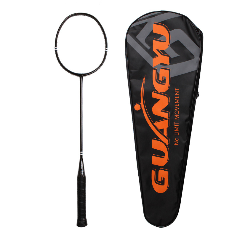 Guangyu badminton rakete ar oglekļa šķiedras rāmi, svars 75–79 g, rokturis G5, taisnais sitiens, amatieriem jaunajiem spēlētājiem