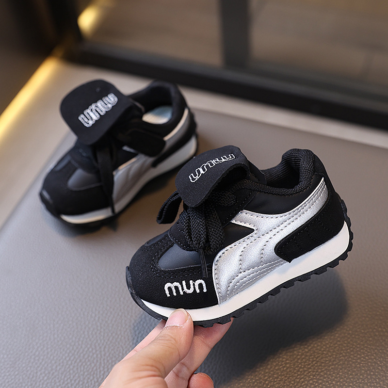 Dexun bērnu kurpes ar Velcro, augšdaļa no sintētiskas ādas / zamšas, pretslīdējoša izturīga gumijas zole, vecums 1–6 gadi