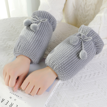 Rokas piedurknes - samts, izšūtas detaļas, noturīgas pret traipēm, sievietēm, rudens–ziema (DXT148)