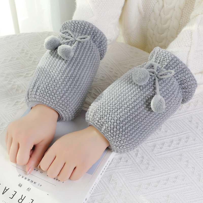 Rokas piedurknes - samts, izšūtas detaļas, noturīgas pret traipēm, sievietēm, rudens–ziema (DXT148)