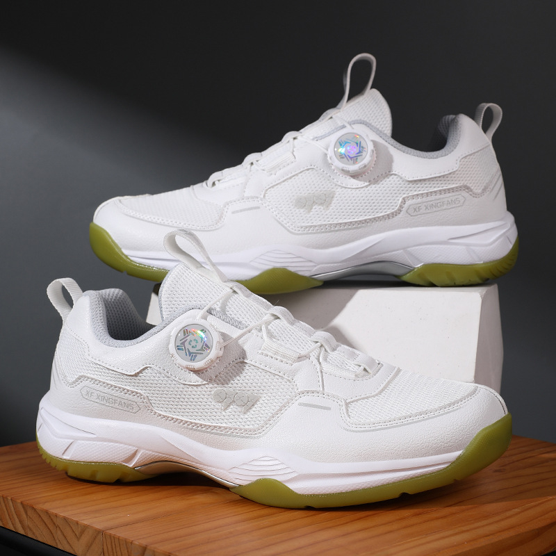 Badmintono bateliai su sagtimi, be raištelių, kvėpuojantys, karvės odos padas, žemas viršus