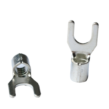 UT1.5-4 studenopresovaný terminál, meď, postriebrený, 1 otvor, 220V, 2A