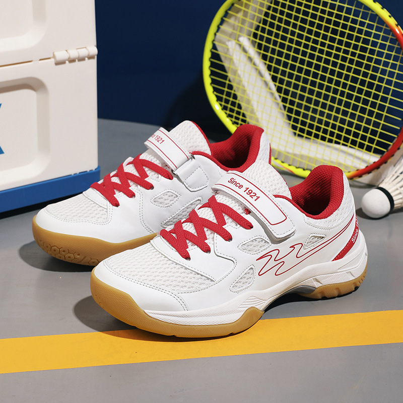 Vaikiški badmintoniniai bateliai, kvėpuojanti tinklinė viršutinė dalis, gumine pada, gumine vidurinė pada, apvalus pirštas