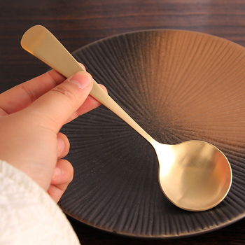 Bakarna žlica za kućnu upotrebu – ručno izrađena, jednostavan stil, za odrasle