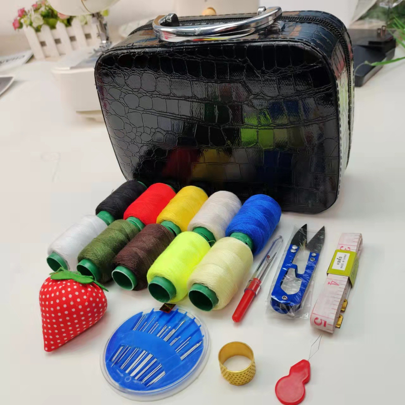 Wangpin adatų ir siuvimo dėžutė – nešiojama, 80 vnt komplektas, retro Pietryčių Azijos stilius