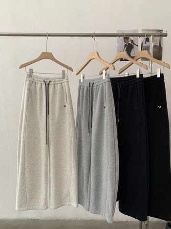 Naiste igapäevased püksid kõrge vöökoht, laia lõikega, pikad, polüester-puuvillasegune kangas, patchwork kujundus