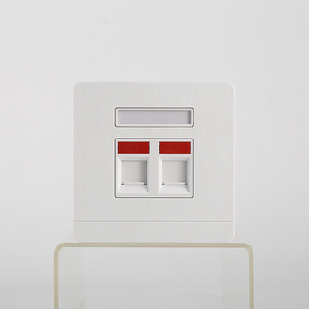 86 tipa sienas slēdžu panelis, sienas uzstādīšana, 16A, 50–440V