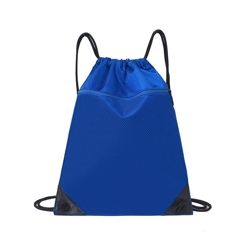 Sportlik kott suure mahutavusega, veekindel, Oxford materjal, kumerad õlarihmad, vooder