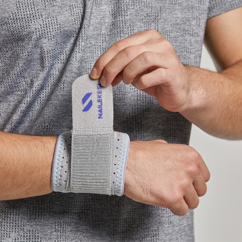 Relix Kompressziós csuklóvéd felnőtteknek – Mercerized anyag, SBR, nylon, spandex; alkalmas fitneszre és sportokra (kosárlabda, röplabda, asztalitenisz, badminton)