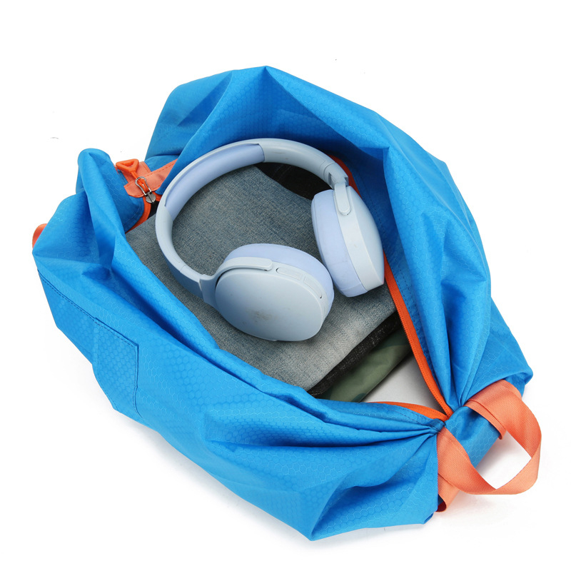 Sportinė kuprinė Warner Heim su sulankstomu dizainu, didelis talpa, raištelių užsegimas, oro pagalvėlės dirželiai, atsparus vandeniui audinys