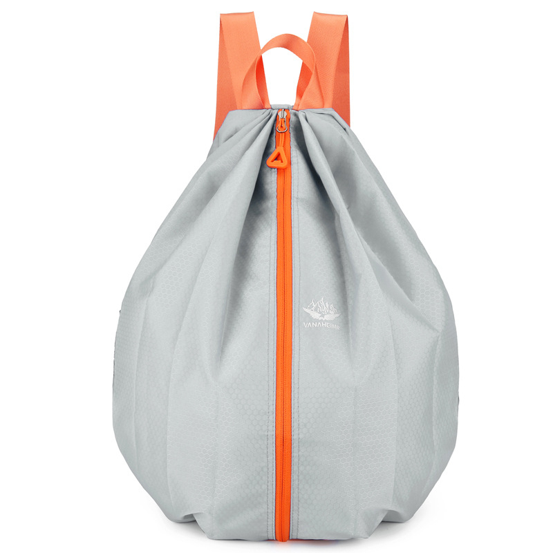 Sportlik Warner Heim seljakott kokkuvolditava disainiga, suur maht, nööriga sulgumine, õhupadi rihmad, veekindel materjal