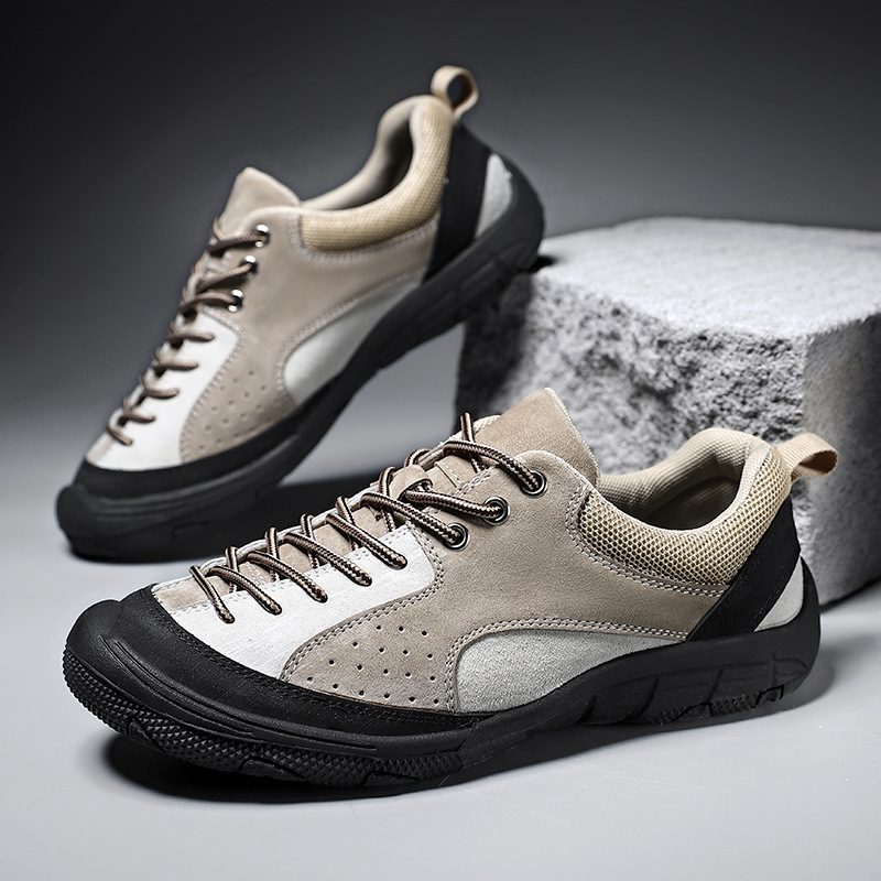 Unisex planinarske tenisice, nubuk gornji dio, prozračna mrežasta podstava, potplat od prirodne gume, srednji potplat od gume, četverosezonske