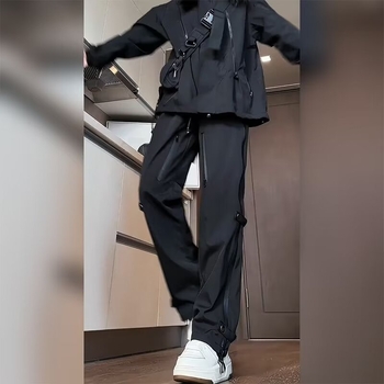 Vīriešu āra ūdensnecaurlaidīgas kalnu bikses, taisa piegrieze, vidējā josta, ar jostu, auklas aizdare