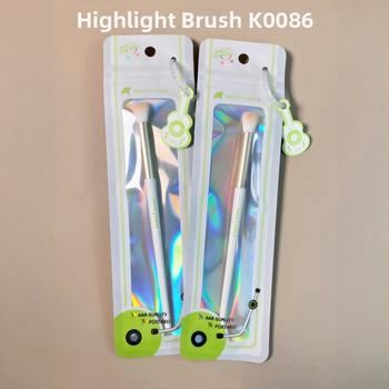 Keqi korektoriaus šepetėlių rinkinys — nešiojamas, sintetiniai pluoštai, medinė rankena, nešiojimo krepšys