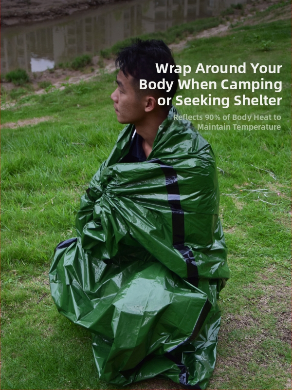 Ārkārtas guļammaiss ārpuskempingam – PE pildījums, PE oderējums, PE audums, aploksnes konstrukcija, svars 137 g