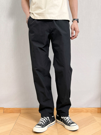 Vīriešu ikdienas taisnu griezumu bikses, vidēja josta, kokvilnas maisījuma audums, mikroelastība, elpojošas un izturīgas