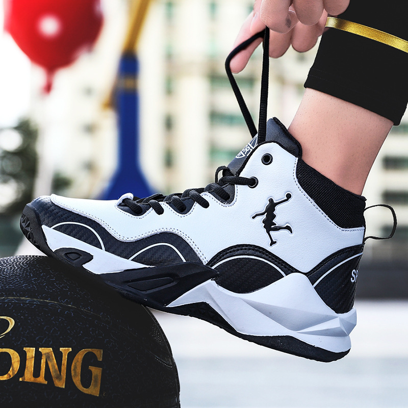 Captain krepšinio bateliai, unisex, vidutinio aukščio viršutinė dalis iš sintetinės odos, TPR padas, slydimo atsparumas