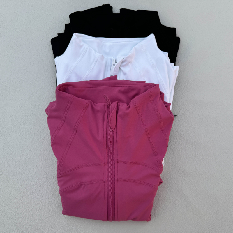 Lulu moterų sportinis švarkas - ilgos rankovės, siauras siluetas, kvėpuojanti elastinga medvilnės mišinio medžiaga