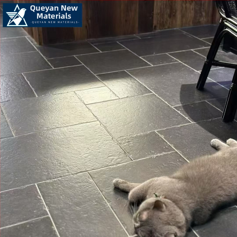 Ősi téglára emlékeztető padlólap, kőhatású minta, matt felület, csúszásmentes és kopásálló, fürdőszobába, nappaliba, folyosóra, étkezőbe, konyhába, teraszra