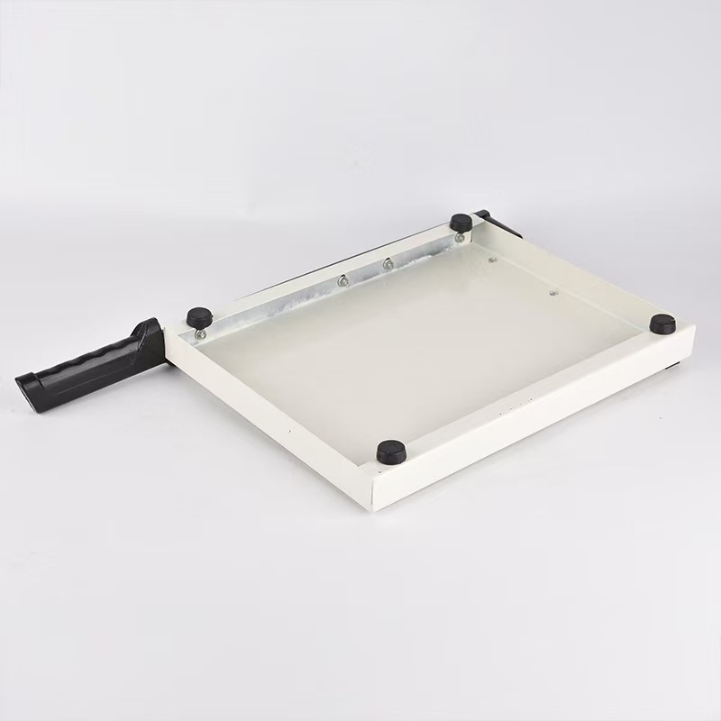 Independent metalni rezač papira za uredske i fotostudijske potrebe