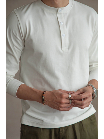 Тениска свободна кройка с дълъг ръкав, кръгла яка, полиестер, солиден модел