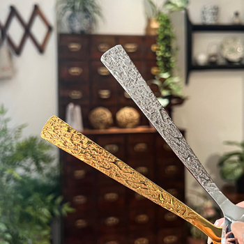 Οβάλ κουτάλι σούπας από ανοξείδωτο χάλυβα 304, με χτυπητό μοτίβο, τετράγωνη λαβή, παχυσμένο, φινίρισμα καθρέφτης, μινιμαλιστικό στυλ