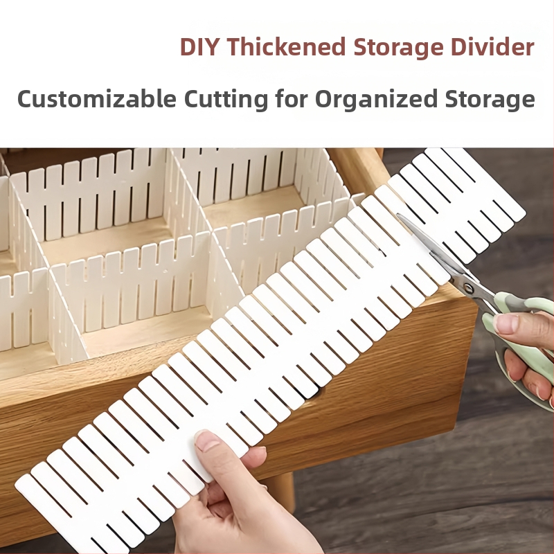 Atvilktņu organizators ar nodalījumu - plastmasas dalītājs, viens līmenis, galda tipa uzstādīšana, paredzēts apakšveļas un zeķu uzglabāšanai