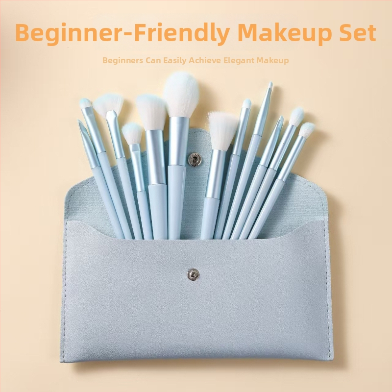 12 dalių makiažo šepetėlių rinkinys su sintetinių plaukų šereliais, įskaitant akių šešėlių šepetėlį, akių kontūro šepetėlį, lūpų šepetėlį, detalės šepetėlį ir nosies šešėlių šepetėlį, ilgais plastikiniais kotais