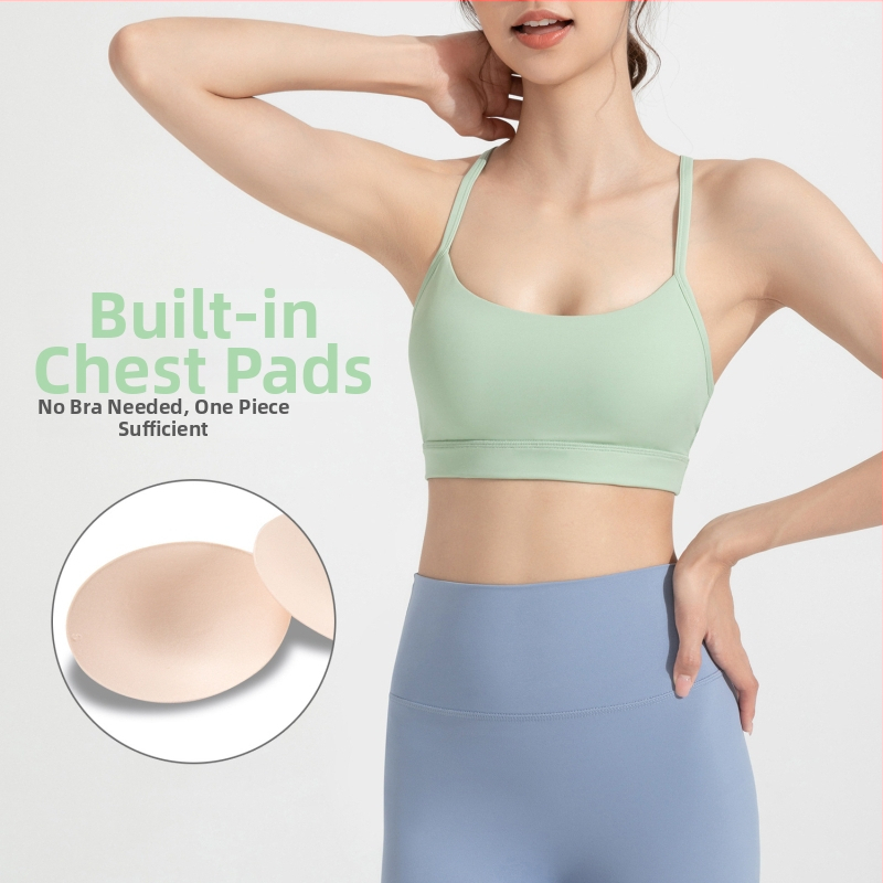 Sporta krūšturis skrējējiem un fitnesam – pilnas kupas, biezi veidotas kupas, fiksētas dubultās plecu siksnas, muguras aizdare ar trim sprādžām; galvenais materiāls: neilons; oderējums: spandekss