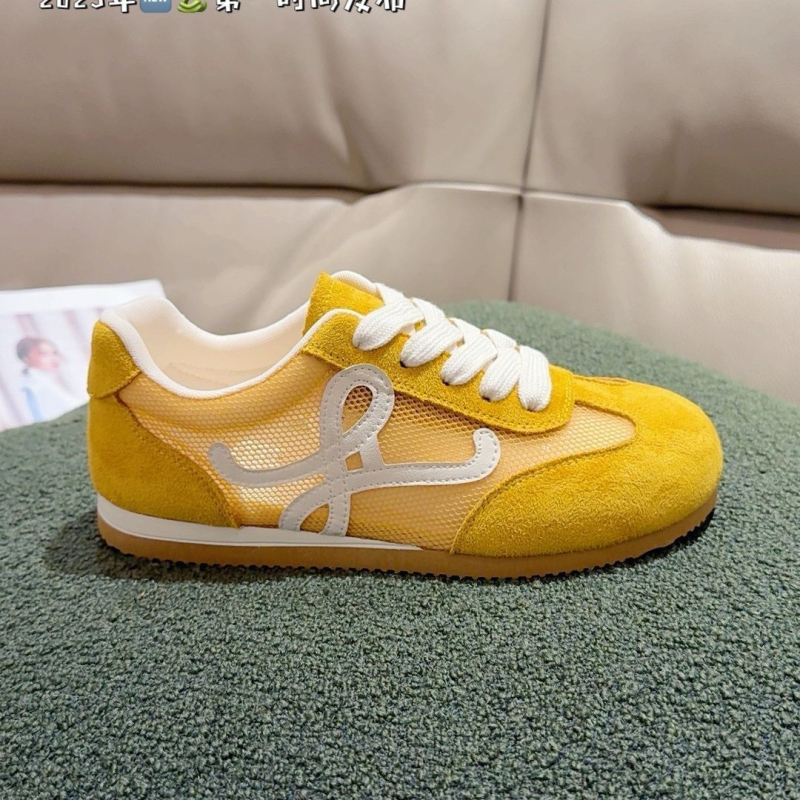 Pantofi sport dama din plasă, talpă EVA ușoară, guler scurt cu șireturi, căptușeală din blană de miel integrată