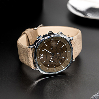 Férfi kvarc karóra - Valódi bőrszíj, 30M vízállóság, Mineral erősített kristály, Tűcsat (Kvarc mozgás, 30M vízállóság, Valódi bőrszíj, Mineral erősített kristály, Tűcsat)