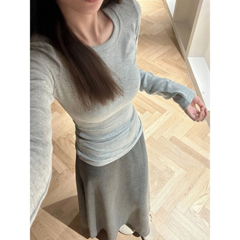 Majica s uskim krojem, dugi rukavi, fleece podstava, okrugli izrez, od pamuka
