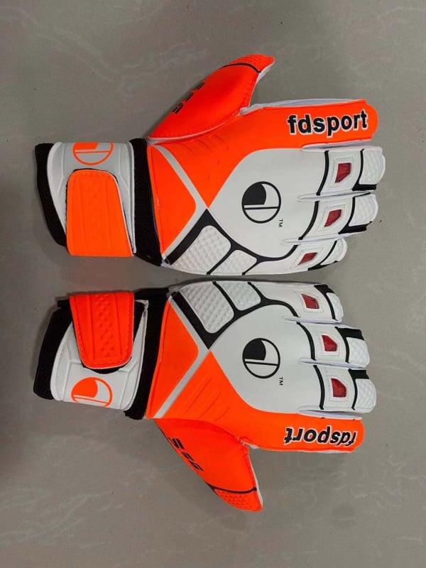 Bērnu futbola vārtsarga cimdi, latekss, elpojoši, neslīdoši, izturīgi – FDsport