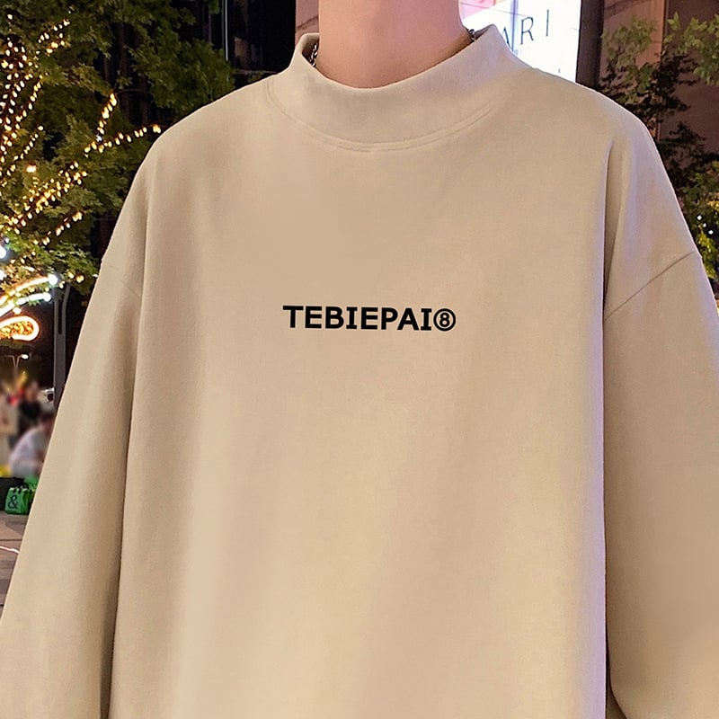 Тениска с дълъг ръкав, свободна кройка, кръгла яка; полиестер 96% + еластан 4%; за зимния и есенно-пролетния сезон