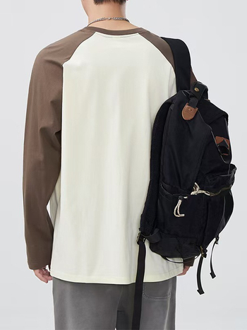 Т-шърт с дълъг ръкав – 100% памук, кръгло деколте, свободна кройка, дизайн в цветен блок