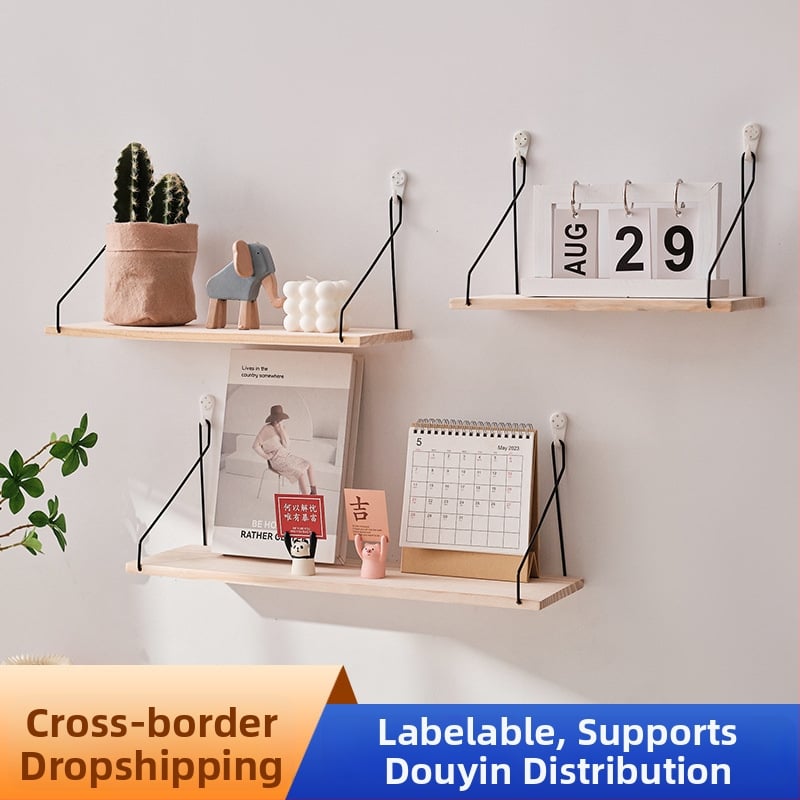 Sienas plaukts, vienkāršs mūsdienīgs stils, koksnes materiāls, viens plaukts