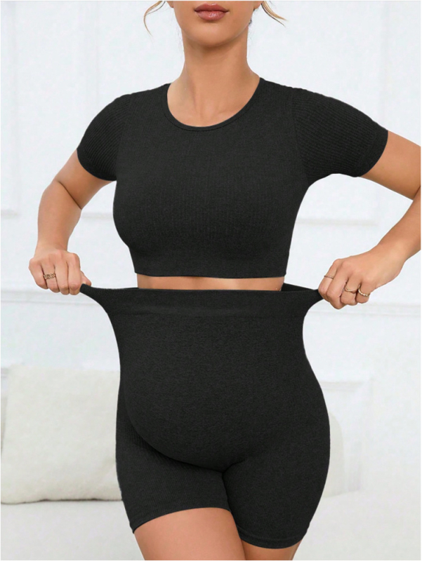 Комплект за бременни за йога: къс ръкав, безшевна плетена тъкан, дишащ и бързосъхнещ, шорти; състав: 65% нейлон, 25% полиестер, 10% спандекс