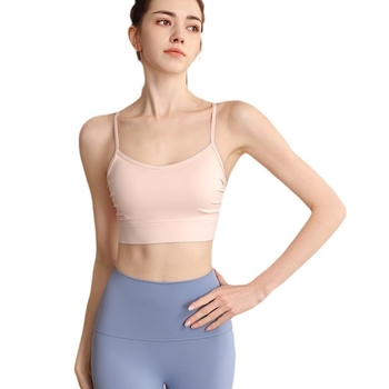 Vienos dalies nugaros sportinis liemenėlis su pilnais puodeliais ir plonais formuojamais puodeliais, fiksuotos dvigubos petnešos, nailoninis audinys (77%), tinkamas vasarai ir pavasariui